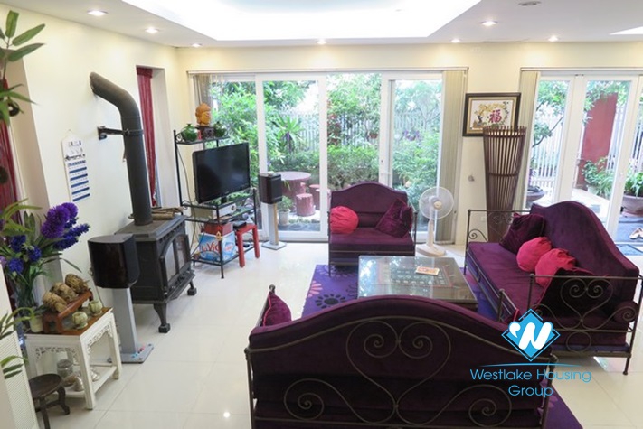 Stunning house for rent on Ngoc Thuy, Long Bien, Hanoi